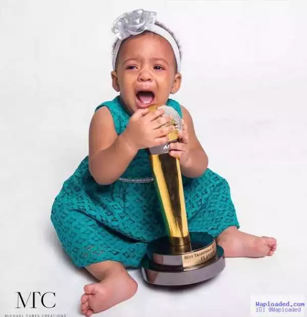 Flavour Shares Crying Photo Of His Daughter With Anna Banner